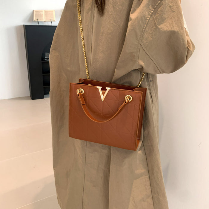 Signature V New Style Popular Handbag