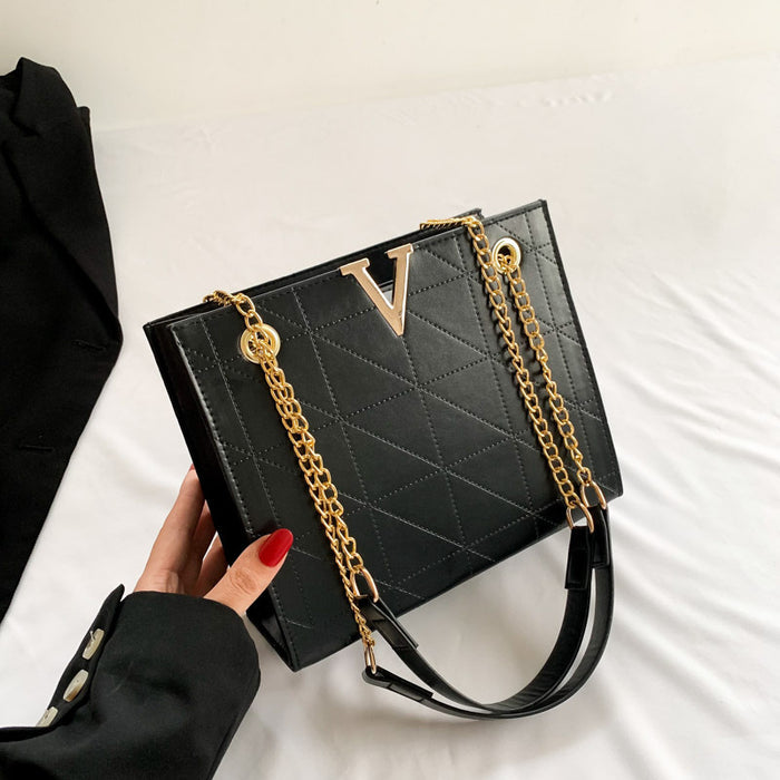 Signature V New Style Popular Handbag